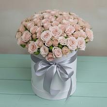 Цветочная композиция из Розы в шляпной коробке в Городище