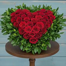 Цветочная композиция из Розы в виде сердца #REPLACE_PRED# Городище