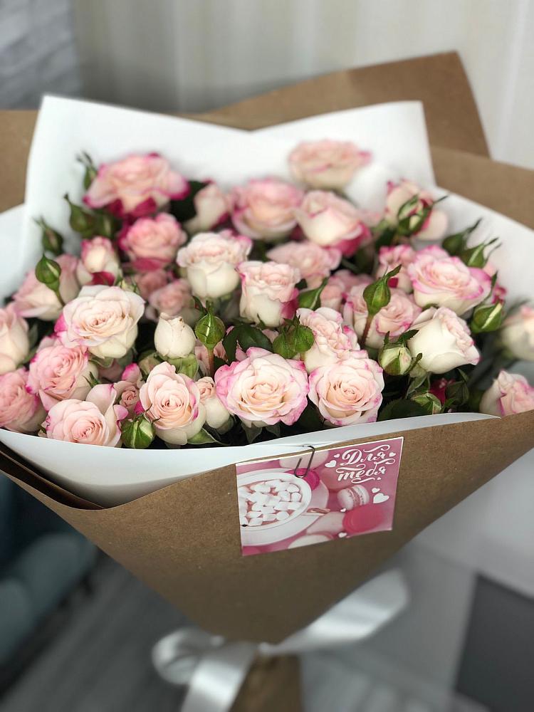 Букет цветов из: Розы в Городище