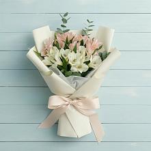 Букет цветов из:  Альстромерии в Городище