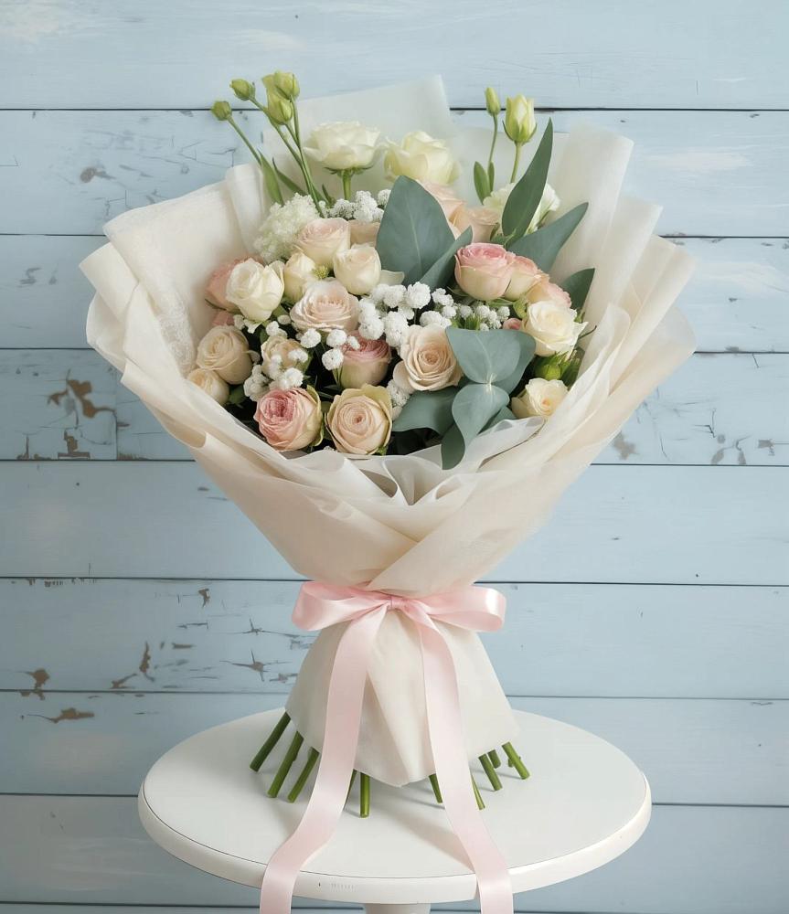 Букет цветов из: Розы и Лизиантусы в Городище