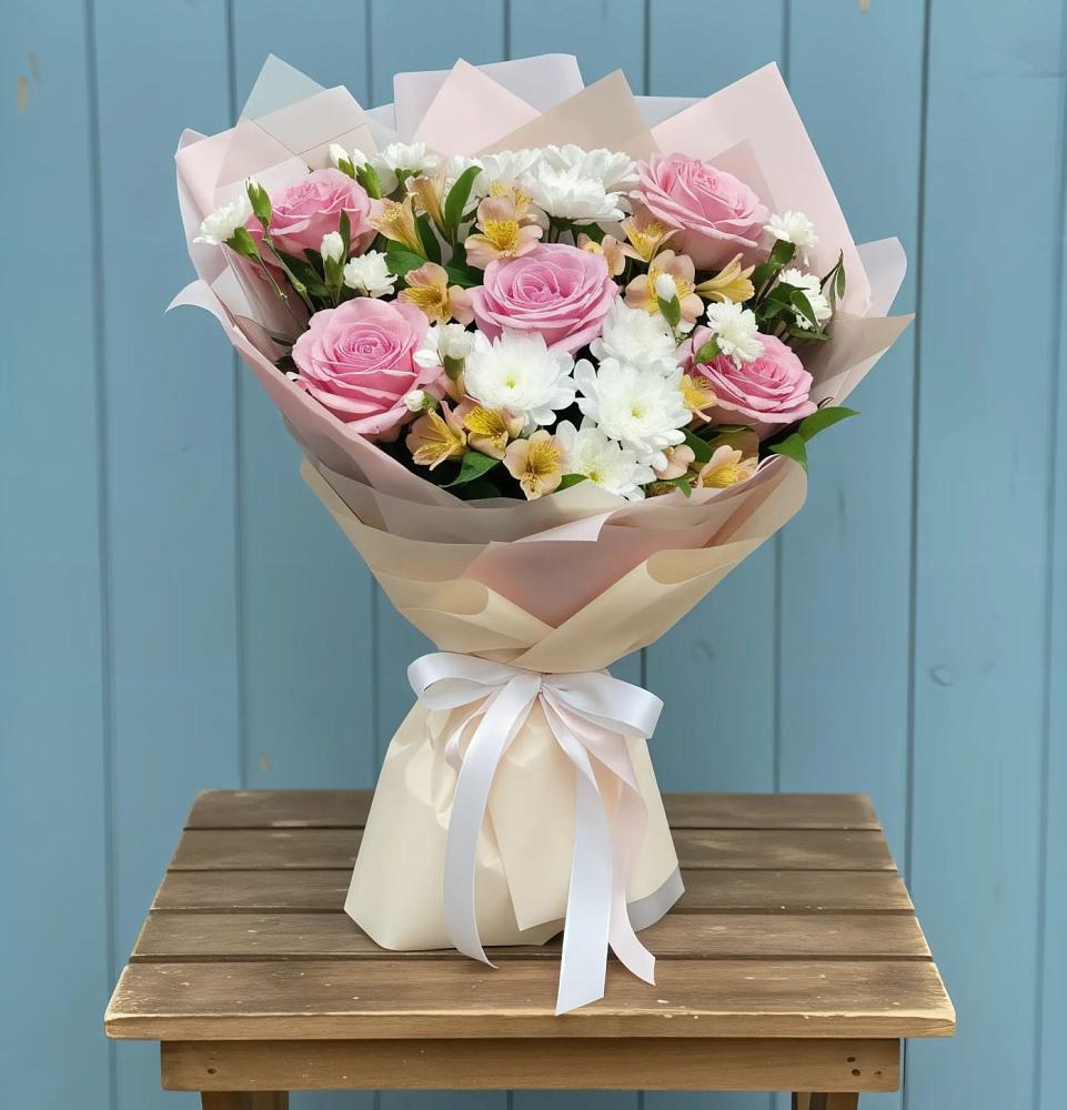 Букет цветов из: Гвоздики, Орхидеи и Розы в Городище