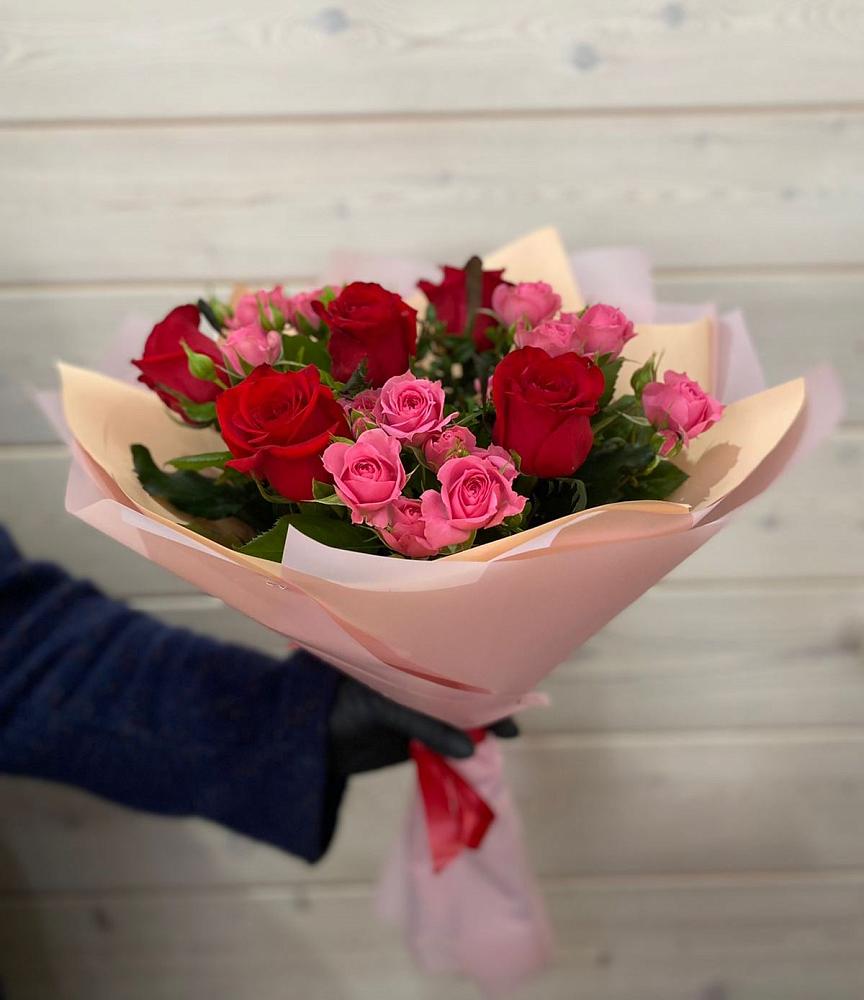Букет цветов из: Розы в Городище