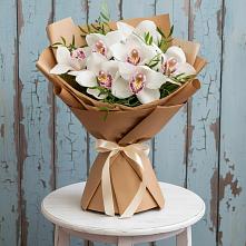 Букет цветов из:  Орхидеи и Розы в Городище