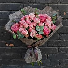 Букет цветов из:  Розы в Городище