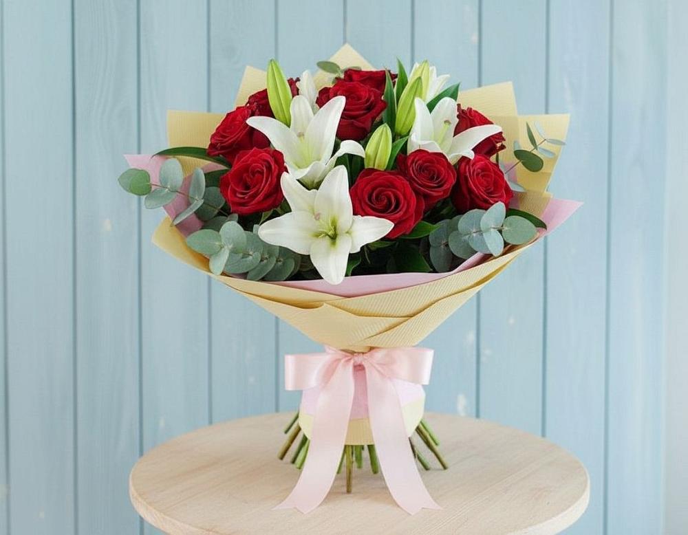 Букет цветов из: Лилии и Розы в Городище