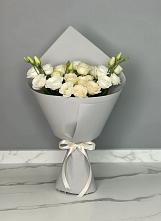 Букет цветов из:  Розы и Лизиантусы в Городище